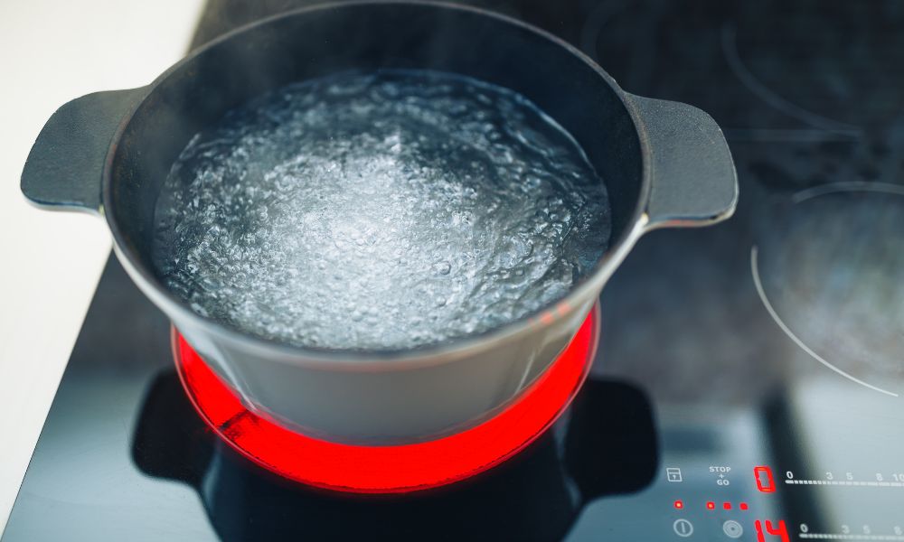 The Difference Between a Cooktop and a Range
