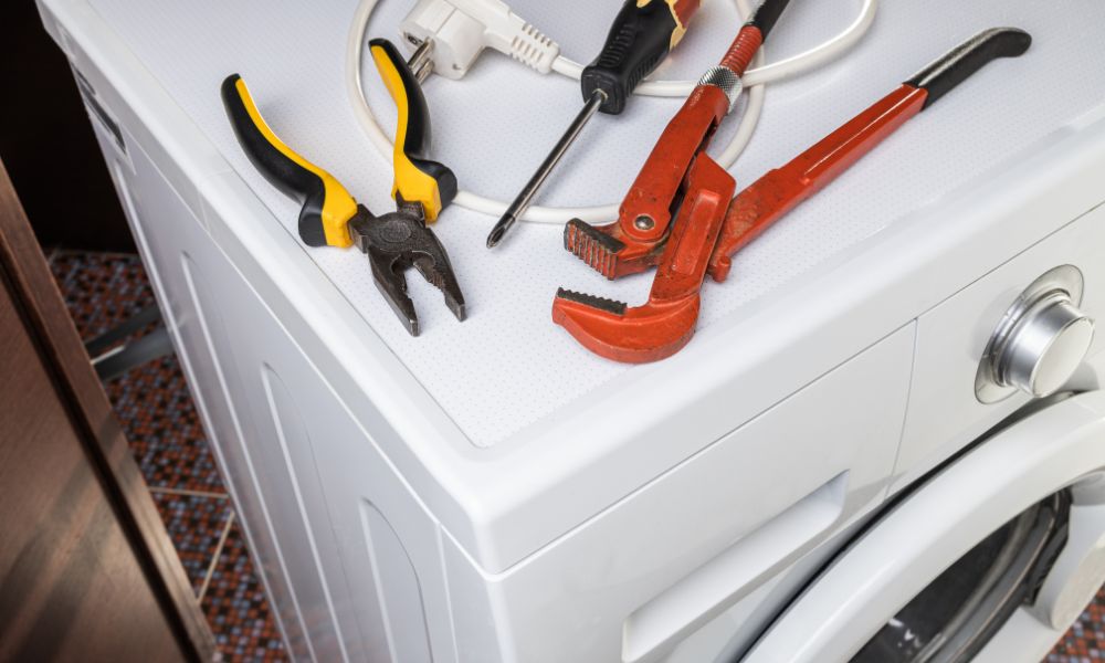 Five Important Questions To Ask Your Appliance Repairman